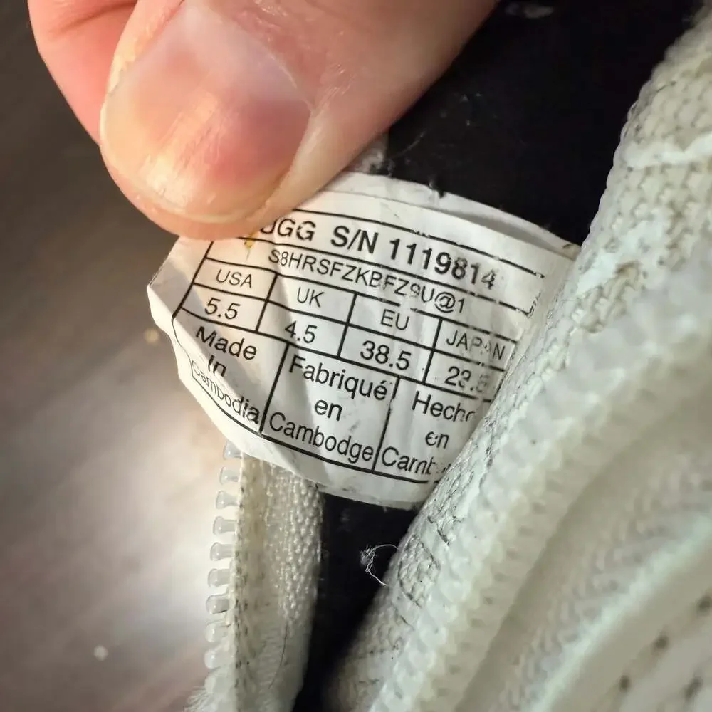 UGG Gore-Tex Zip Leather‎ Sneakers White